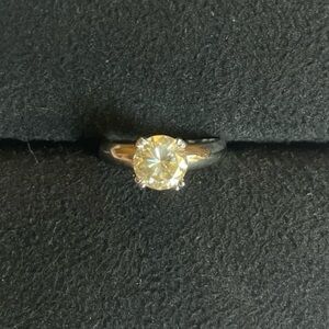 Lovely Certified 2.25 CT Round Brilliant Cut Champagne Moissanite Diamond Ring